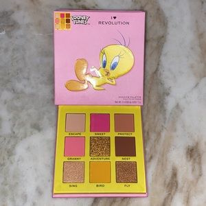 Revolution: Tweety Palette (NIB)